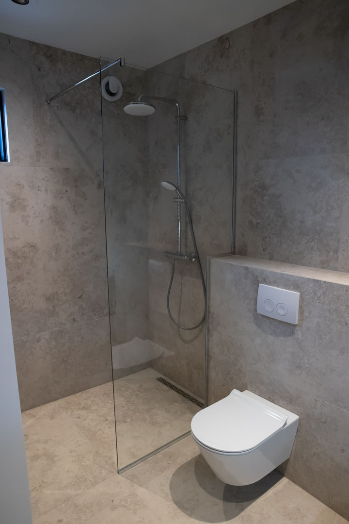 SUÐURGATA 44